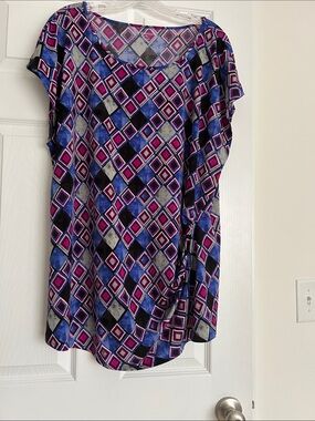 Lane Bryant Pink & Blue Geometric Scoop Neck Tunic